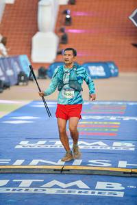 BIB: 9420
                            <button type="button" onclick="openModal(22762703)" class="btn btn-primary btn-sm float-right btn-popup" data-toggle="modal" data-target=".modal-high-quality">
                        <i class="fas fa-shopping-cart"></i> Add to Cart
                    </button>
                                            <button type="button" onclick="isThisMe(22762703, true)" class="btn btn-success btn-sm float-right btn-popup btn-isme hidden" data-toggle="tooltip" data-placement="bottom" title="นี่คือรูปของคุณใช่ไหม คลิกที่นี่เพื่อเอาเข้าอัลบั้ม">
                        <i class="fas fa-plus"></i> Add to album
                    </button>
                    <button type="button" onclick="isThisMe(22762703, false)" class="btn btn-warning btn-sm float-right btn-popup btn-isnotme hidden">
                        <i class="fas fa-ban"></i> Remove from album
                    </button>